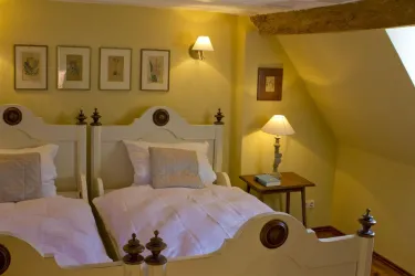 Schlafzimmer 2
