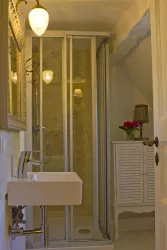 Badezimmer 2