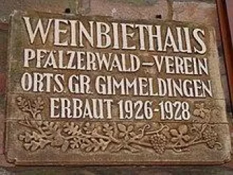 Schild (© Weinbiethaus)