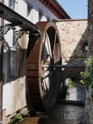 Dorfmühle Grosskarlbach Mühlenrad