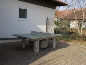 Tischtennisplatte (© EM/Urlaubsregion Freinsheim)