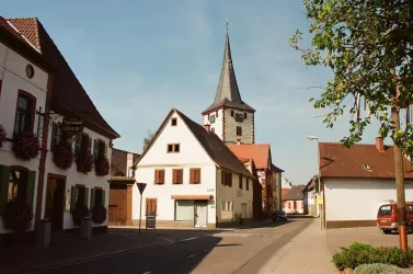 Bartholomäuskirche Laumersheim