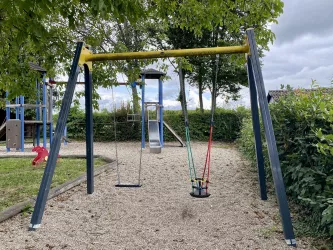 Schaukeln Spielplatz Gartenstraße Bornheim