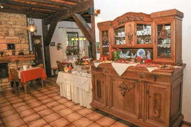Frühstücksbuffet (© Pension Zur Weinlaube, Familie Sauter)