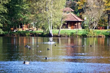 Kiosk am Schöntalweiher (© Kurt Groß)