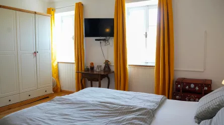 Schlafzimmer 1 Doppelbett 160x200 OG