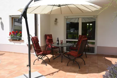 Terrasse 2 (© Christian Ofer)