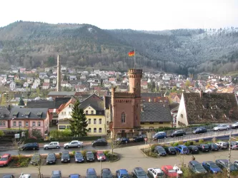 Parkplatz vom Bahnhof Lambrecht (Pfalz)
