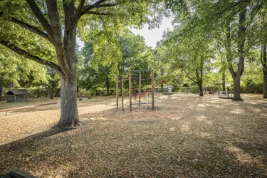 Spielplatz Böbingen (© Verein SÜW Edenkoben, T. Kujat)