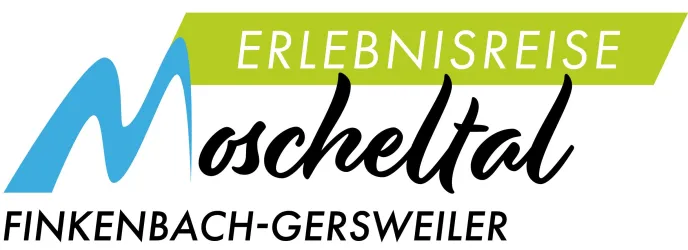 Ein Logo für die Erlebnisreise Moschertal in Finkenbach-Gersweiler. Es kombiniert frische Farben und moderne Schriftarten.
