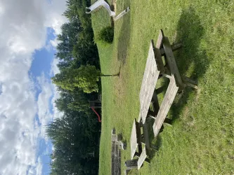 Picknickbank am Spielplatz