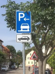 Gehwegparken in der Georg-Fitz-Straße