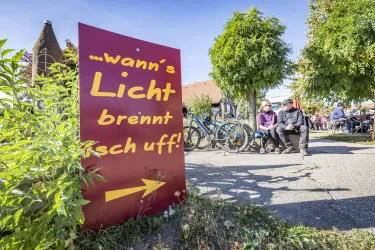 Wenns Licht brennt isch uff (© Verein SÜW Edenkoben, T.Kujat)