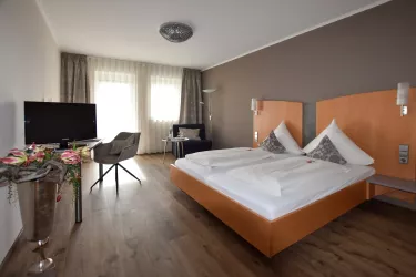 Wohlfühl DZ mit Südbalkon 3