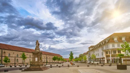 Paradeplatz-Kassernengebäude-©B.Hoff-8783