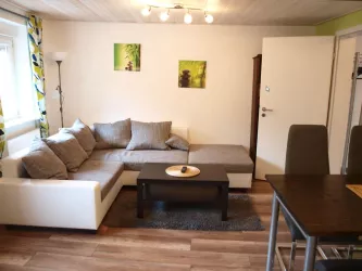 Wohnzimmer Bild 1 (© Familie Häuser)