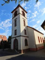 Kath. Kirche (© EM)