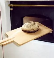 Backhaus mit Brot (© Archiv Urlaubsregion Freinsheim)