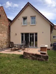 Garten mit Terrasse