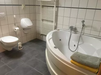 Teil des Badezimmers