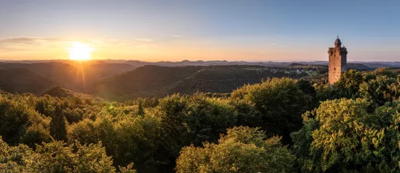 Luitpoldturm bei Sonnenaufgang