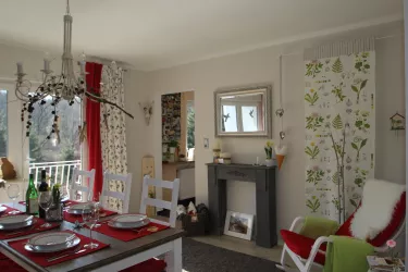 Esszimmer Sommer (© Archiv Haus Wiesengrund)