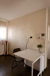Arbeitsplatz mit Lananschluß