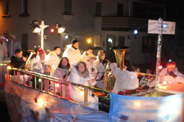 Nachtumzug Merzalben