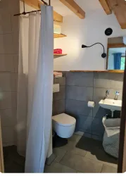 Screenshot_20241022_142025_Airbnb
