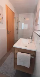 Bad mit Dusche