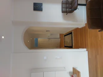 Sicht in den Flur vom Wohnzimmer