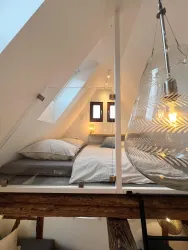 Galerie mit Doppelbett