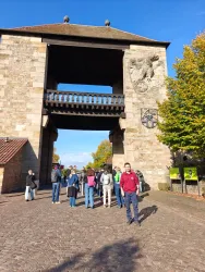 b22026be-7623-4558-a8ce-97e4ea273825