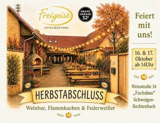 Eine gemütliche Veranstaltung im Freien mit Lichtern und schattigen Plätzen. Es wird Wein, Flammkuchen und Federweißer angeboten.
