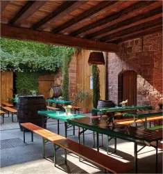 Weingut Knauff Fest 1 (© TI Wachenheim)