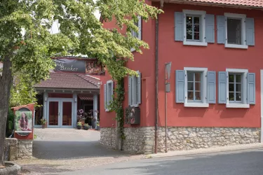 Einfahrt (© Weingut Olaf Bescher)