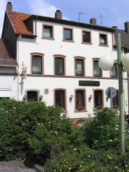 Pfälzerhof Ansicht (© Archiv VG Enkenbach-Alsenborn)