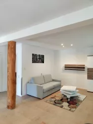 Wohnhzimmer mit Schlafcouch