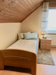 Ferienwohnung Wick - Einzelschlafzimmer (© Archiv: Ferienwohnung Wick)