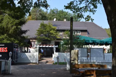 Beckenhof außen (9)