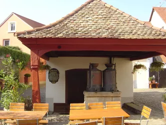 Vier-Röhren-Brunnen Bild 2 (© Urlaubsregion Freinsheim)