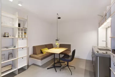 EG: Come in, Aufenthalt, Essen