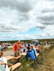 Gäste auf dem Wanderweg. 