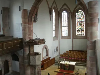 Prot. Kirche innen Bild 1 (© Jörg Dörr)