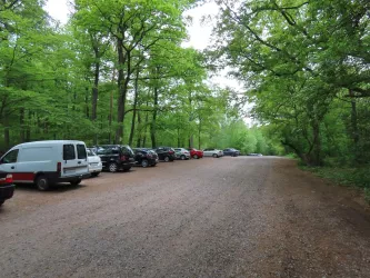 Wanderparkplatz Lindemannsruhe Bild 2 (© E. Metzger)