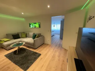 Wohnzimmer Bild 2 (© Birgit und Jörg Bohm)