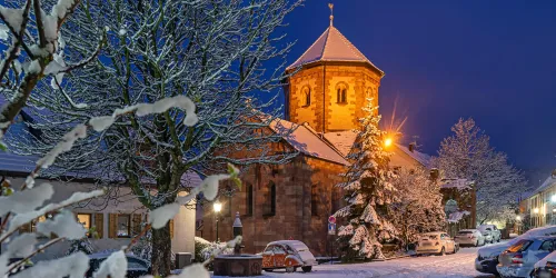 Die Klosterkirche Seebach bei Schnee