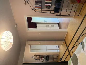 großer Schiebetürenschrank