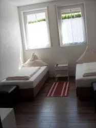 Zweibettzimmer_1