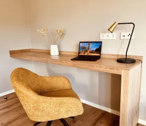 Schlafzimmer 2 - Arbeitsplatz